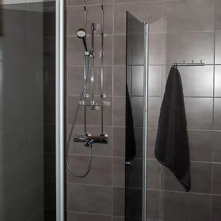 Lux 5 - New Stylish For Up To Five Lägenhet Uleåborg